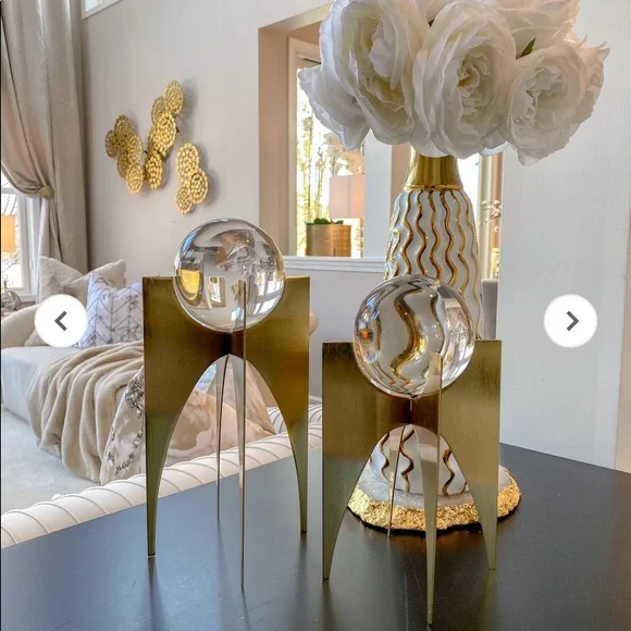 COPY - Nakasa Crystal Balls w/Stands Set of 2, Investment Decorative Pieces, NWT - Picture 2 of 10